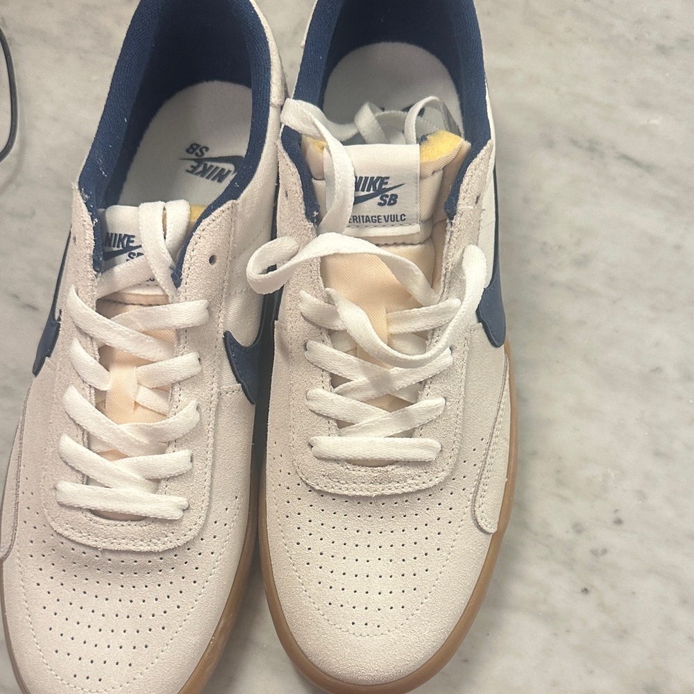 Nike men’s shoes